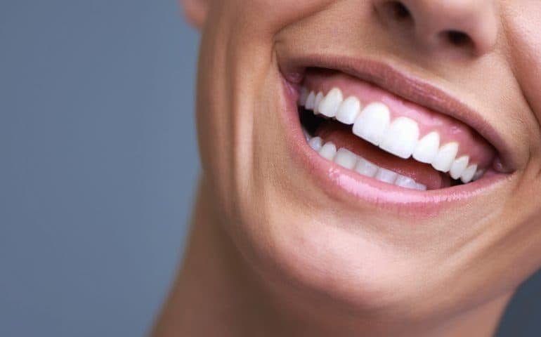 مركز طب الأسنان التجميلي